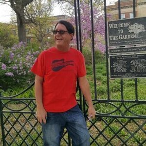 Meet your Posher, Tom